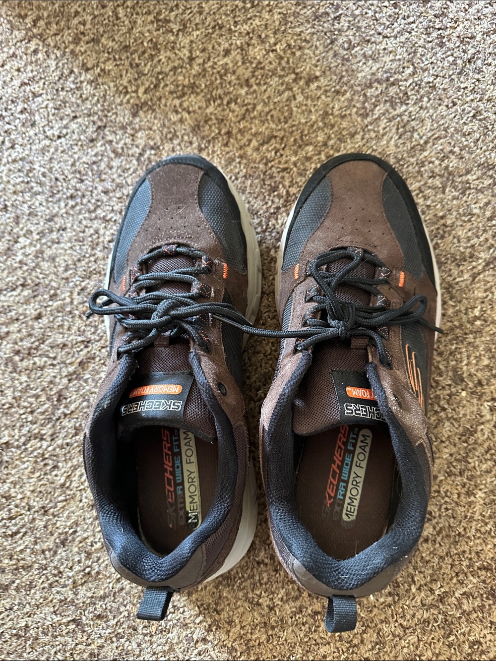 Skechers Men's Brown and Black Memory Foam Athletic Sneakers